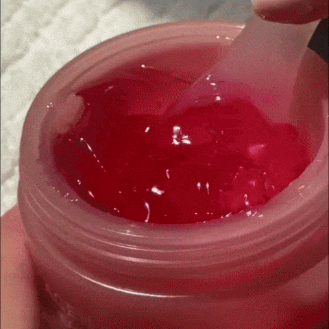 Före-efter effekt med Silky Planet Kollagen Lifting Creme – synbart fastare hud